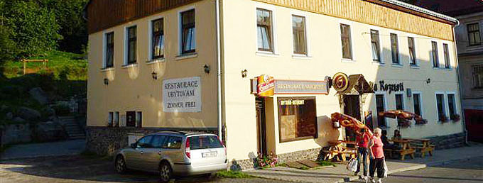 Penzion NA ROZCEST�